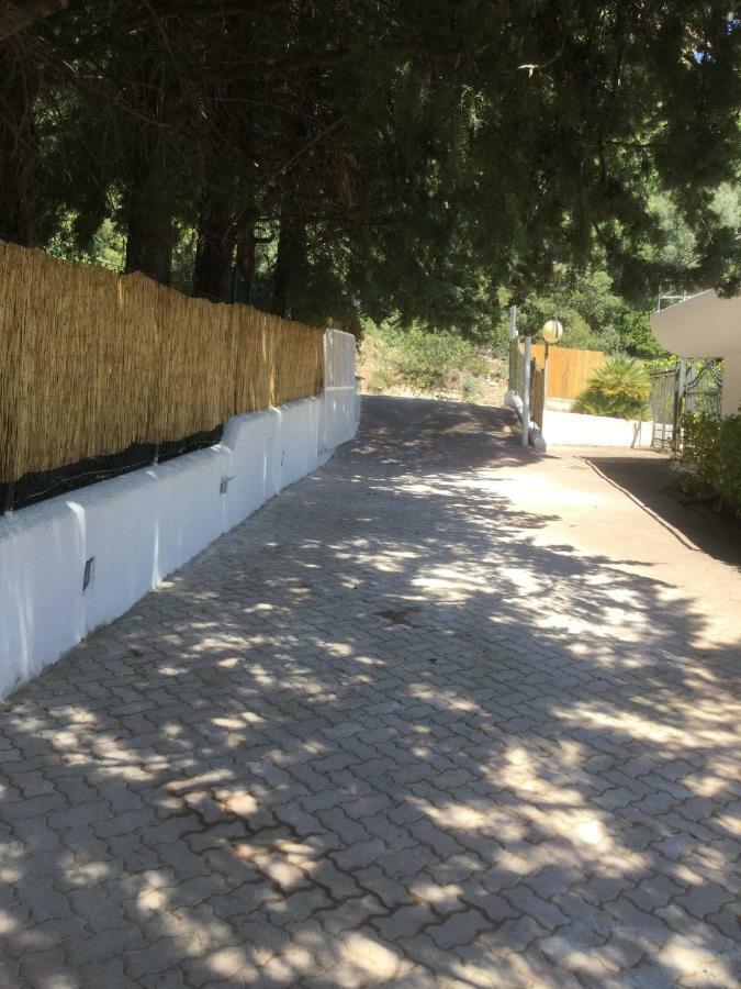 מאטינאטה Residence I Faraglioni מראה חיצוני תמונה